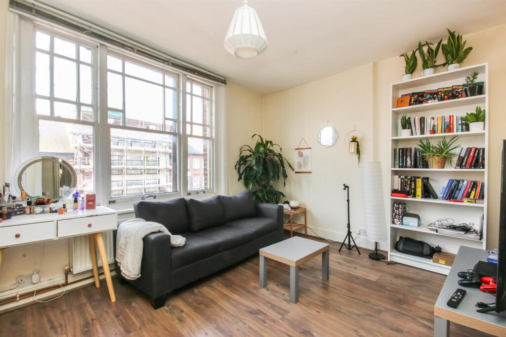 1 bed Apartment for rent in Wood Green. From James Edward - Highbury 1 bed Apartment for rent in Wood Green. From James Edward - Highbury
