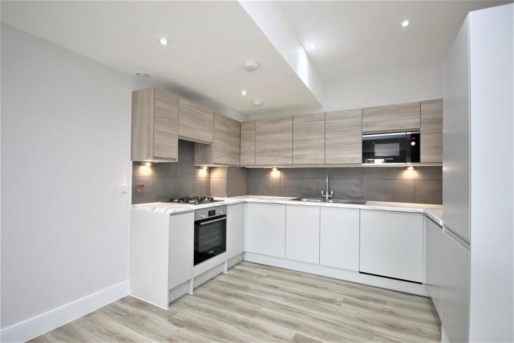 1 bed Apartment for rent in Acton. From James Edward - Highbury