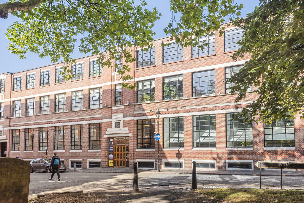 0 bed Studio for rent in Birmingham. From James Laurence Sales and Lettings - Birmingham