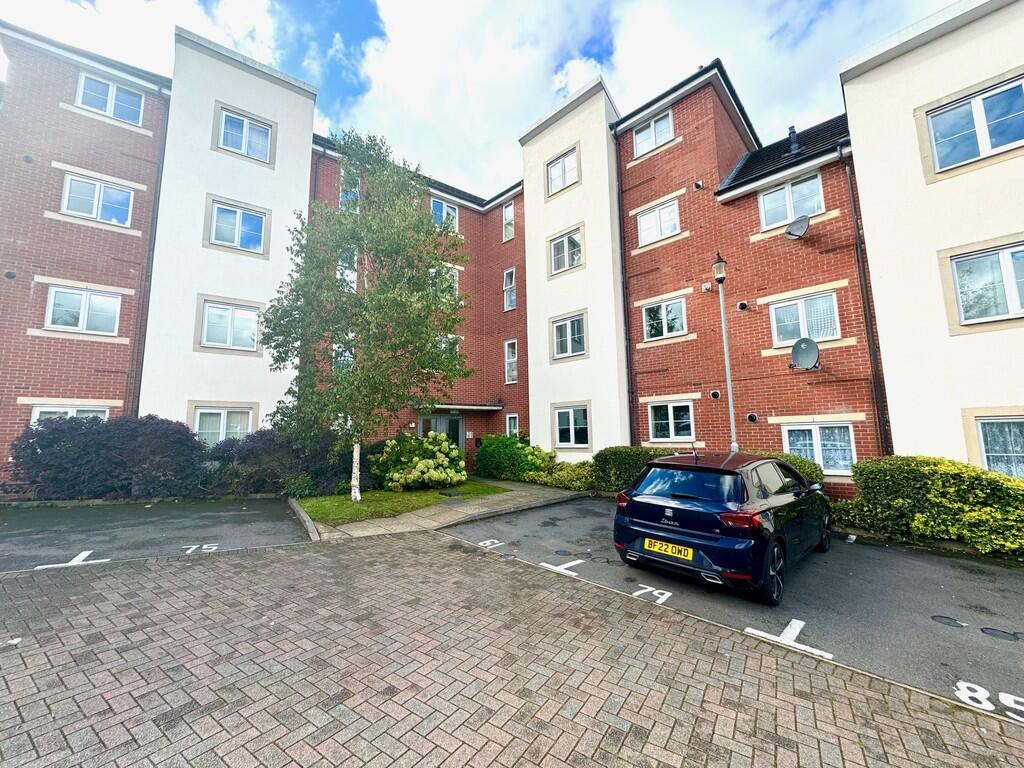 2 bed Apartment for rent in Smethwick. From James Laurence Sales and Lettings - Birmingham