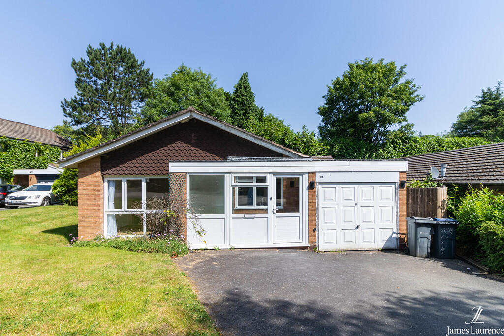 3 bed Detached bungalow for rent in Birmingham. From James Laurence Sales and Lettings - Birmingham