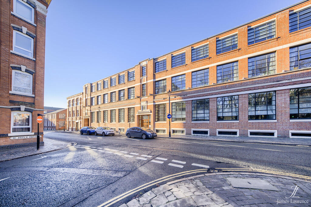 4 bed Studio for rent in Birmingham. From James Laurence Sales and Lettings - Birmingham 4 bed Studio for rent in Birmingham. From James Laurence Sales and Lettings - Birmingham