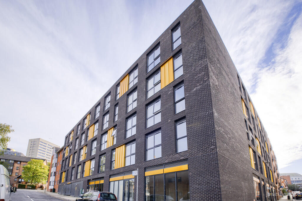 2 bed Apartment for rent in Birmingham. From James Laurence Sales and Lettings - Birmingham