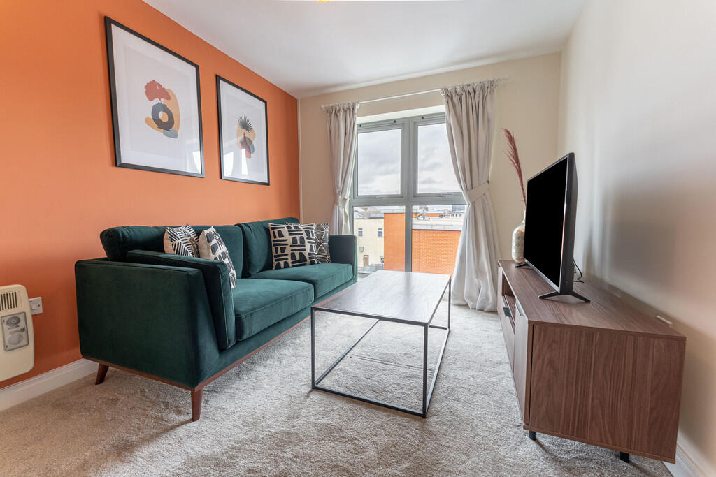 1 bed Apartment for rent in Birmingham. From James Laurence Sales and Lettings - Birmingham
