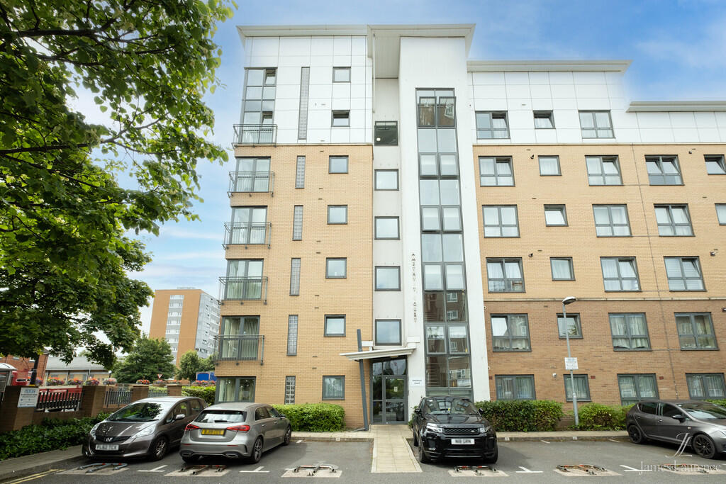 2 bed 1st Floor Flat for rent in Birmingham. From James Laurence Sales and Lettings - Birmingham