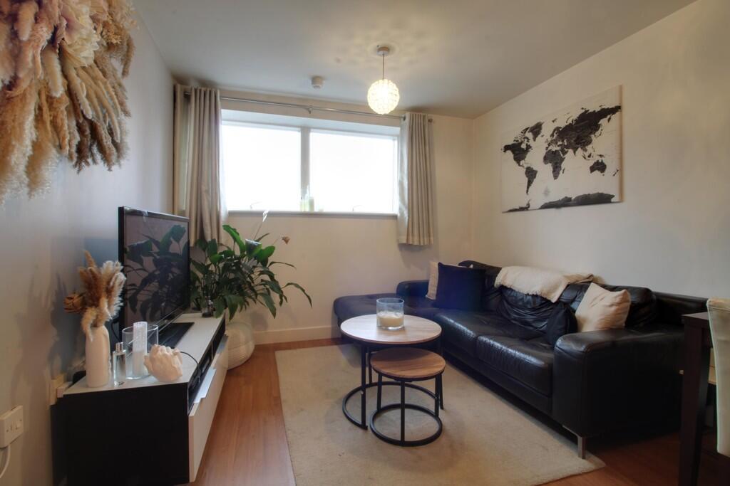 1 bed Apartment for rent in Birmingham. From James Laurence Sales and Lettings - Birmingham