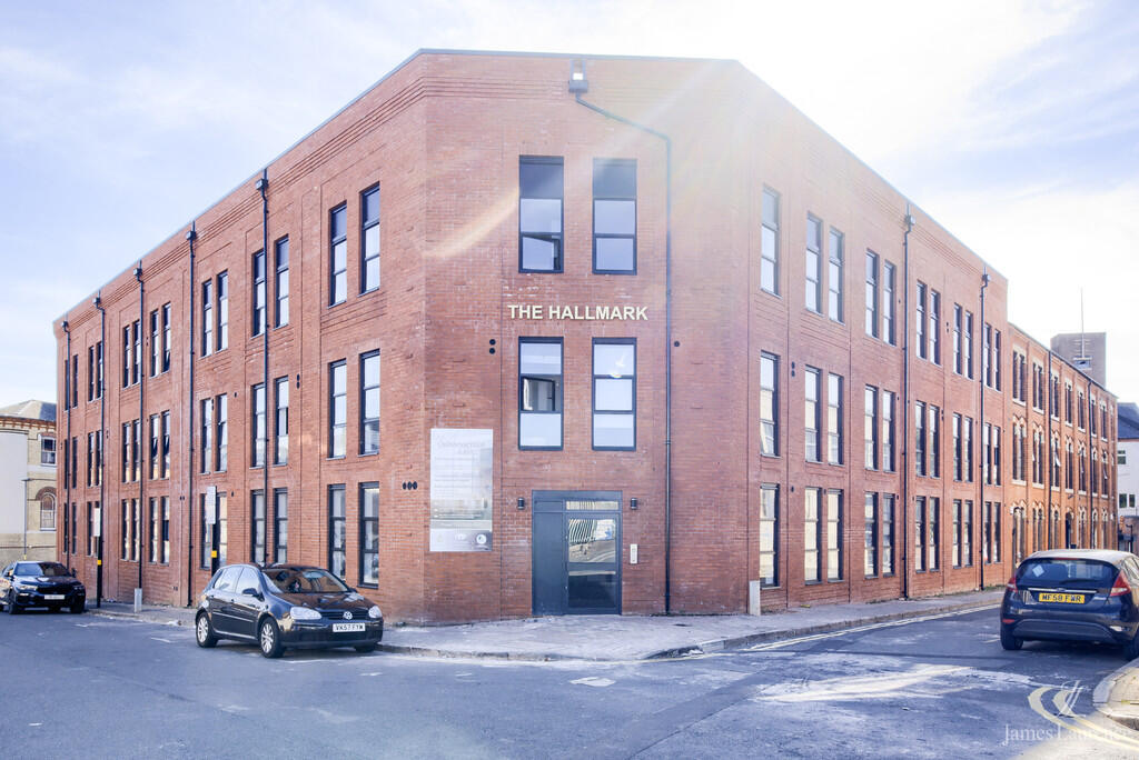 2 bed Apartment for rent in Birmingham. From James Laurence Sales and Lettings - Birmingham