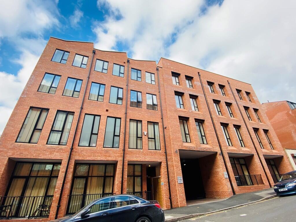 2 bed Apartment for rent in Birmingham. From James Laurence Sales and Lettings - Birmingham