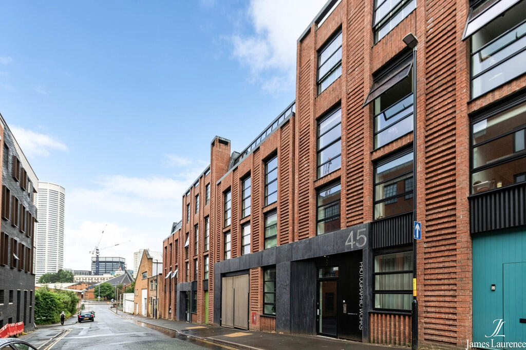 2 bed Apartment for rent in Birmingham. From James Laurence Sales and Lettings - Birmingham
