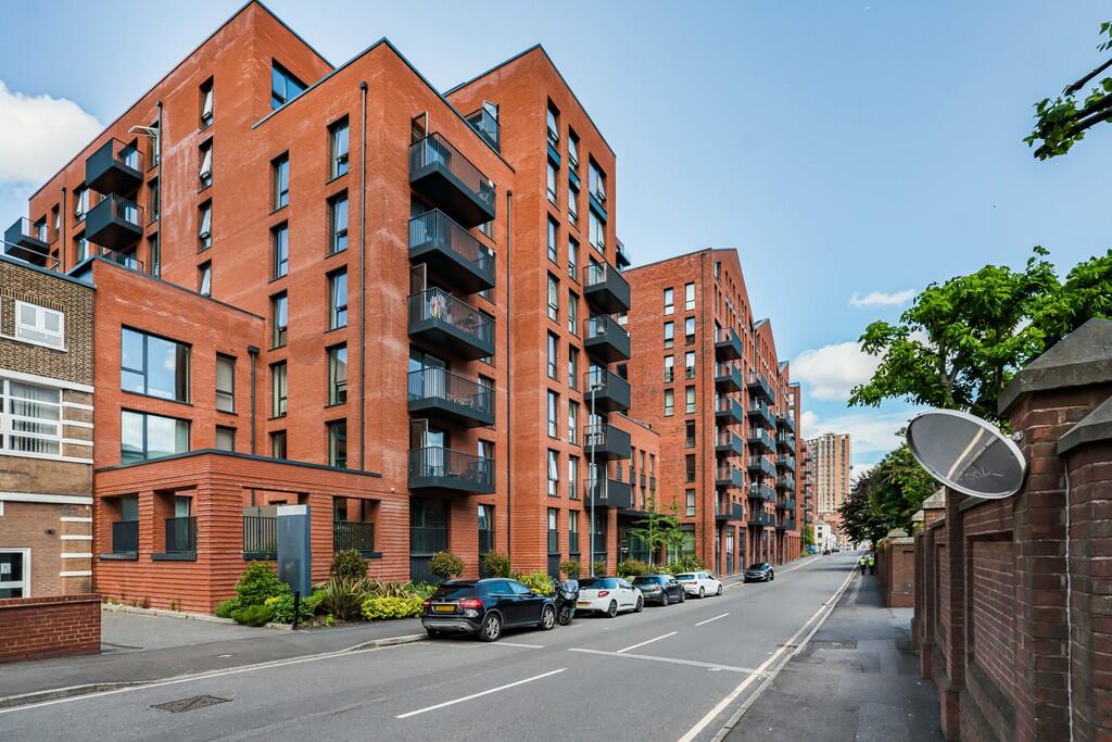 1 bed Apartment for rent in Birmingham. From James Laurence Sales and Lettings - Birmingham