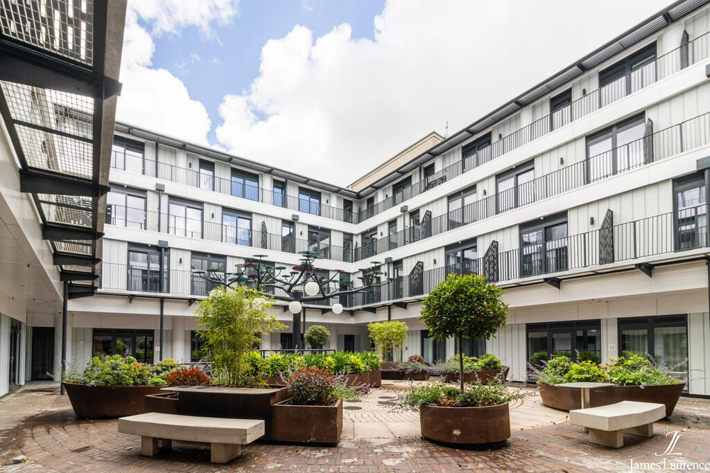 1 bed Apartment for rent in Birmingham. From James Laurence Sales and Lettings - Birmingham 1 bed Apartment for rent in Birmingham. From James Laurence Sales and Lettings - Birmingham