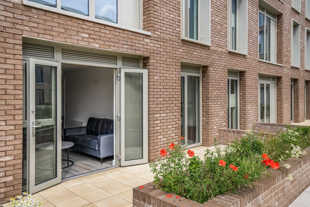 1 bed Apartment for rent in . From James Laurence Sales and Lettings - Birmingham 1 bed Apartment for rent in . From James Laurence Sales and Lettings - Birmingham