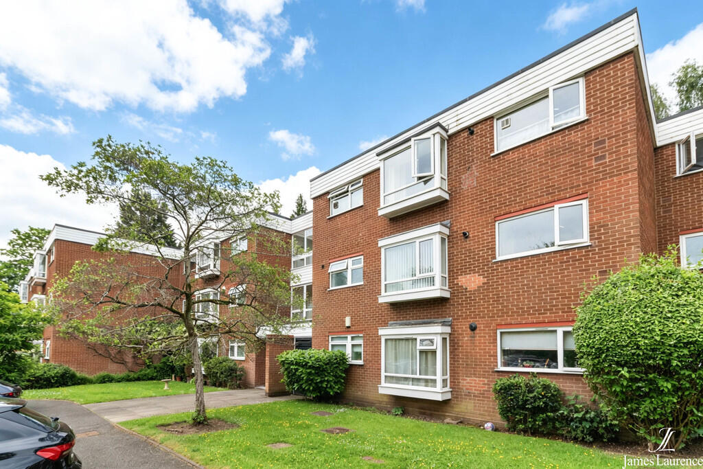 2 bed Apartment for rent in Birmingham. From James Laurence Sales and Lettings - Birmingham 2 bed Apartment for rent in Birmingham. From James Laurence Sales and Lettings - Birmingham