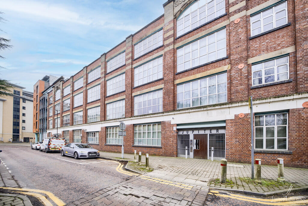 1 bed Apartment for rent in Birmingham. From James Laurence Sales and Lettings - Birmingham