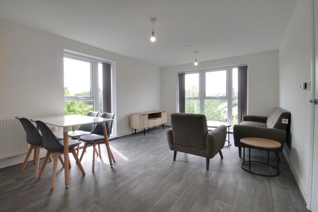 2 bed Apartment for rent in Birmingham. From James Laurence Sales and Lettings - Birmingham