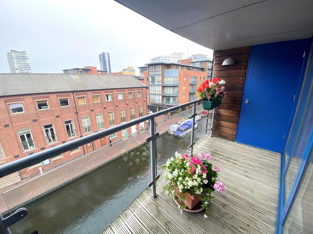 2 bed Apartment for rent in Birmingham. From James Laurence Sales and Lettings - Birmingham 2 bed Apartment for rent in Birmingham. From James Laurence Sales and Lettings - Birmingham
