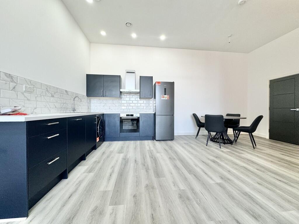 2 bed Apartment for rent in Birmingham. From James Laurence Sales and Lettings - Birmingham