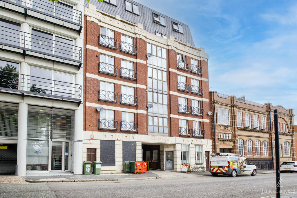 1 bed Apartment for rent in Birmingham. From James Laurence Sales and Lettings - Birmingham