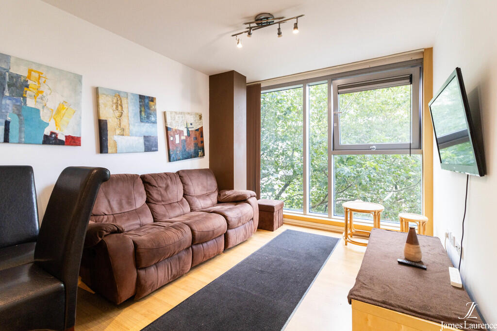 2 bed Apartment for rent in Birmingham. From James Laurence Sales and Lettings - Birmingham 2 bed Apartment for rent in Birmingham. From James Laurence Sales and Lettings - Birmingham