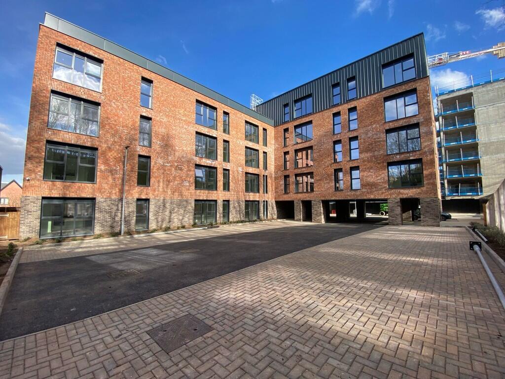 1 bed Apartment for rent in Kendal End. From James Laurence Sales and Lettings - Birmingham
