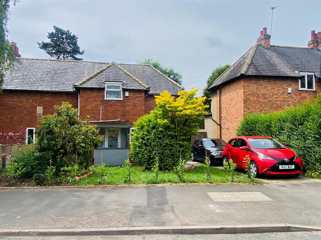 4 bed Semi Detached for rent in Birmingham. From James Laurence Sales and Lettings - Birmingham