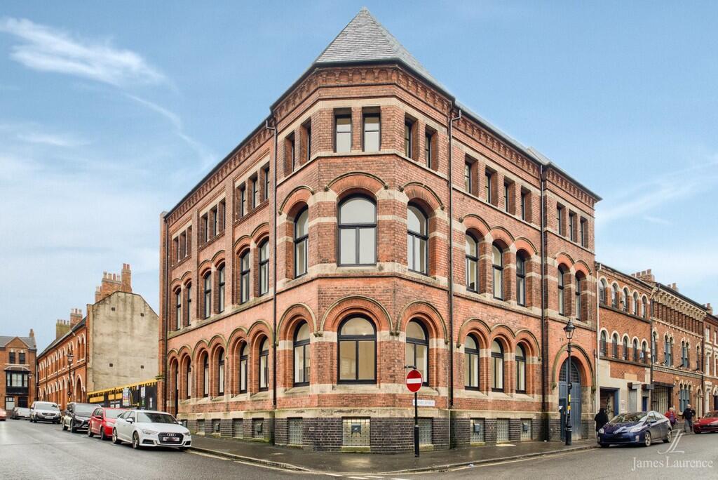 3 bed Penthouse for rent in Birmingham. From James Laurence Sales and Lettings - Birmingham 3 bed Penthouse for rent in Birmingham. From James Laurence Sales and Lettings - Birmingham