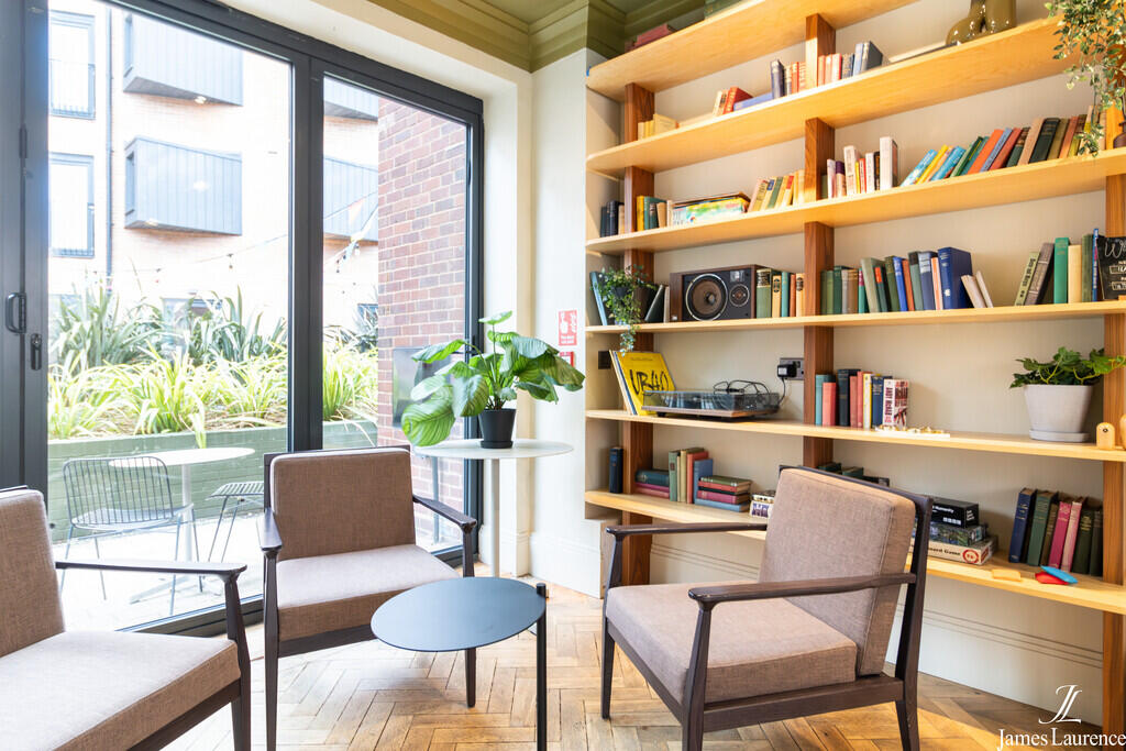 1 bed Apartment for rent in Birmingham. From James Laurence Sales and Lettings - Birmingham