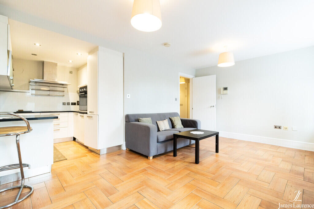 1 bed Apartment for rent in Birmingham. From James Laurence Sales and Lettings - Birmingham