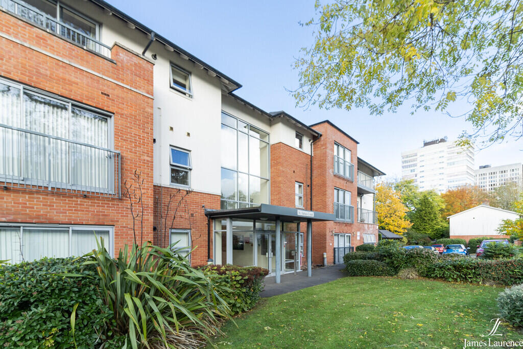 1 bed Apartment for rent in Birmingham. From James Laurence Sales and Lettings - Birmingham 1 bed Apartment for rent in Birmingham. From James Laurence Sales and Lettings - Birmingham