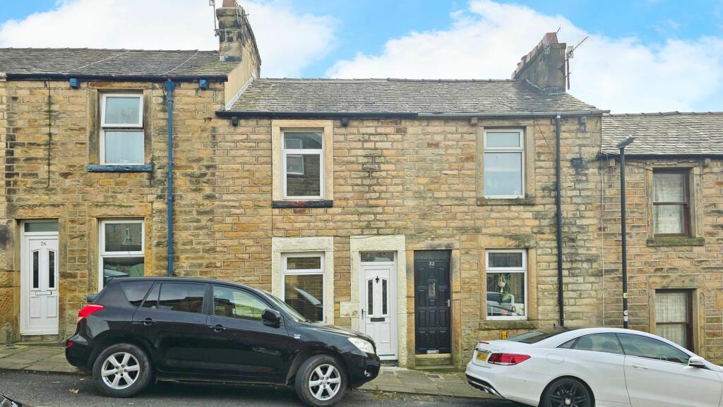 2 bed Mid Terraced House for rent in Lancaster. From JD Gallagher Estate Agents - Lancaster
