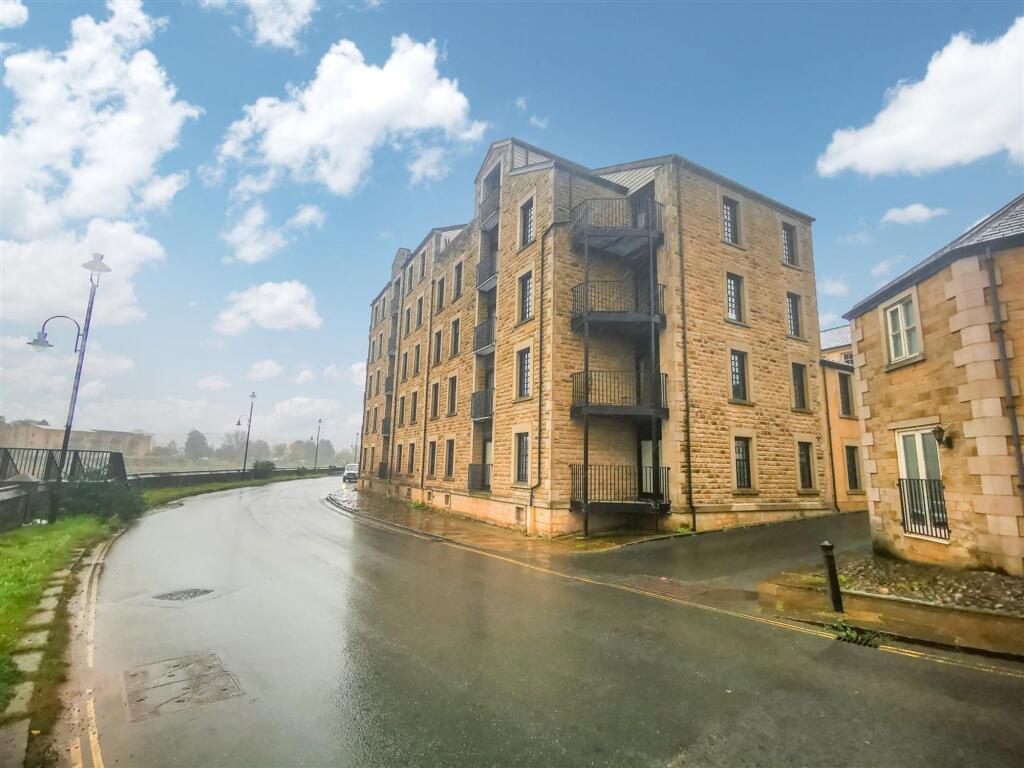 2 bed 1st Floor Flat for rent in Lancaster. From JD Gallagher Estate Agents - Lancaster