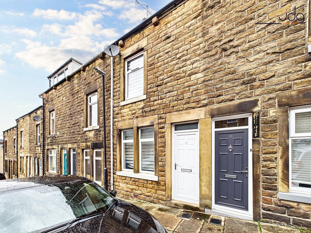 2 bed Mid Terraced House for rent in Aldcliffe. From JD Gallagher Estate Agents - Lancaster 2 bed Mid Terraced House for rent in Aldcliffe. From JD Gallagher Estate Agents - Lancaster