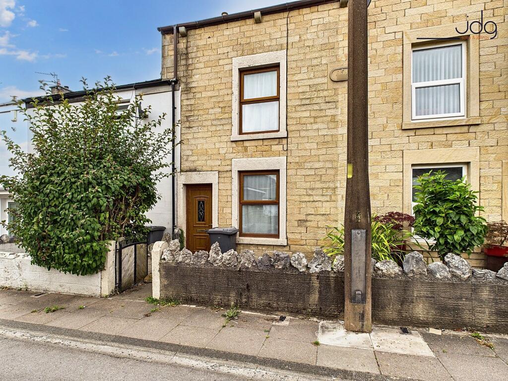 3 bed Mid Terraced House for rent in Aldcliffe. From JD Gallagher Estate Agents - Lancaster 3 bed Mid Terraced House for rent in Aldcliffe. From JD Gallagher Estate Agents - Lancaster