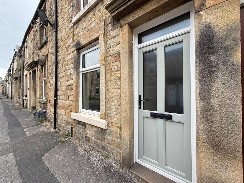 2 bed Mid Terraced House for rent in Lancaster. From JD Gallagher Estate Agents - Lancaster 2 bed Mid Terraced House for rent in Lancaster. From JD Gallagher Estate Agents - Lancaster