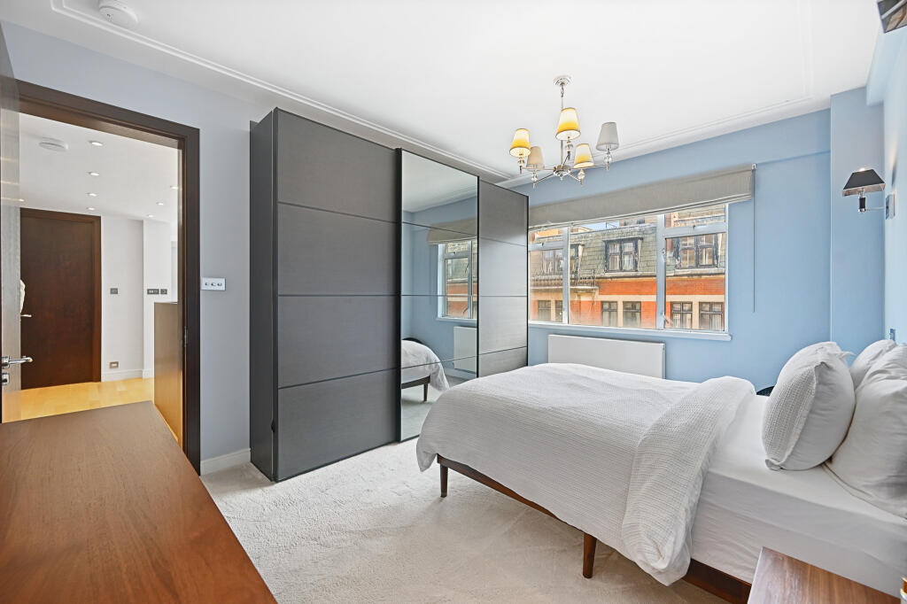 1 bed 1st Floor Flat for rent in Camden Town. From Jeremy James and Company 1 bed 1st Floor Flat for rent in Camden Town. From Jeremy James and Company