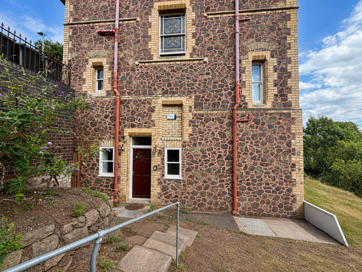 2 bed Apartment for rent in Great Malvern. From Jessava Estates - Whittington