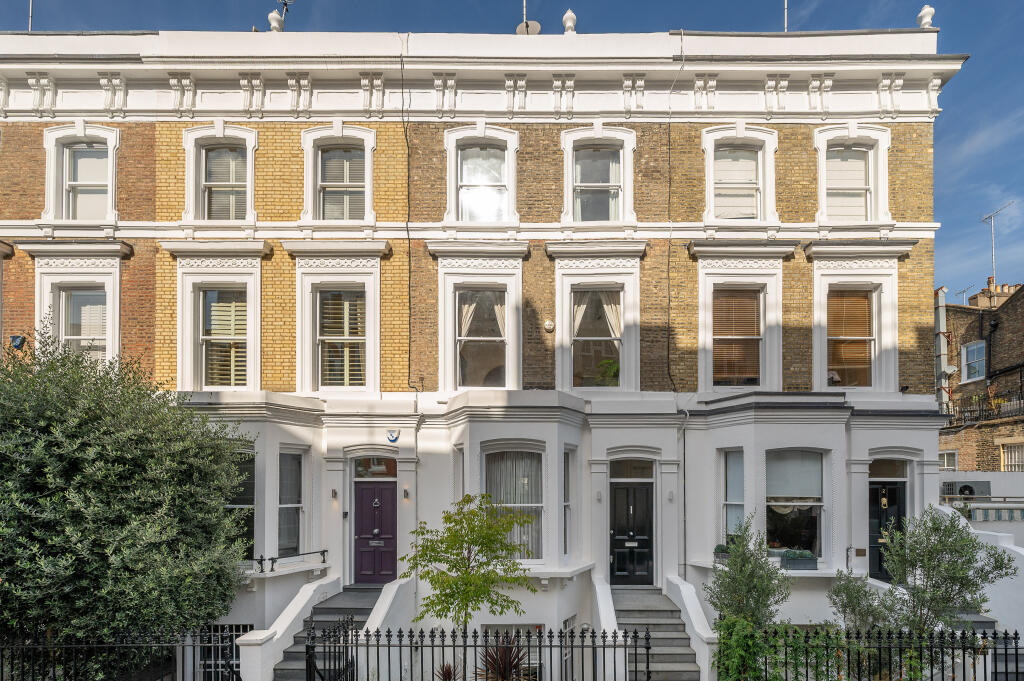 4 bed Detached House for rent in Chelsea. From John D Wood & Co - Earls Court