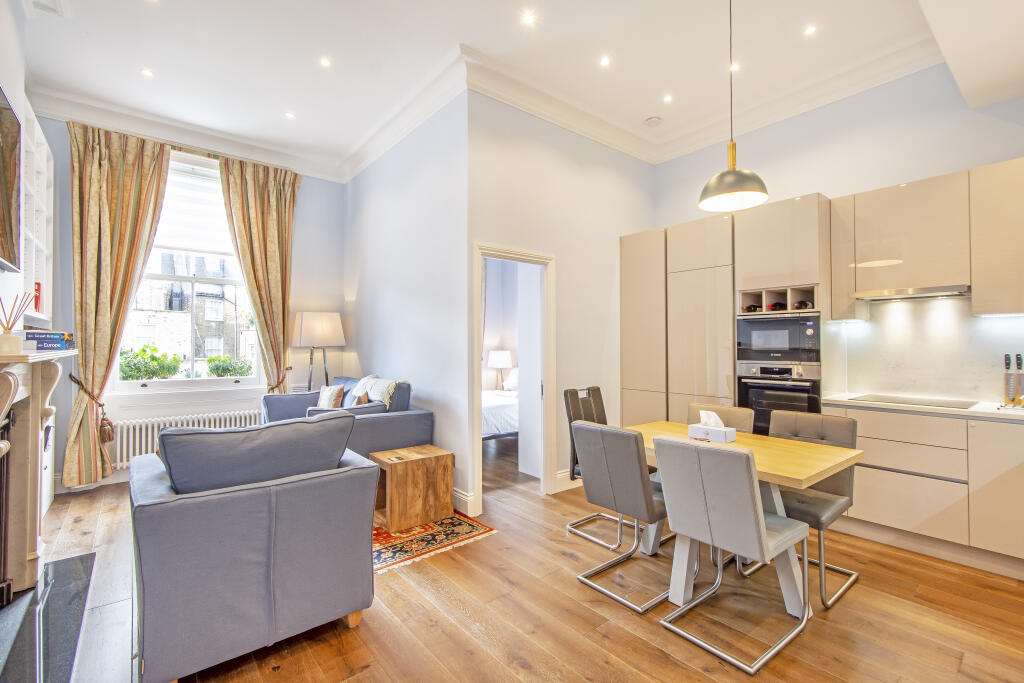 2 bed Flat for rent in Kensington. From John D Wood & Co - Earls Court