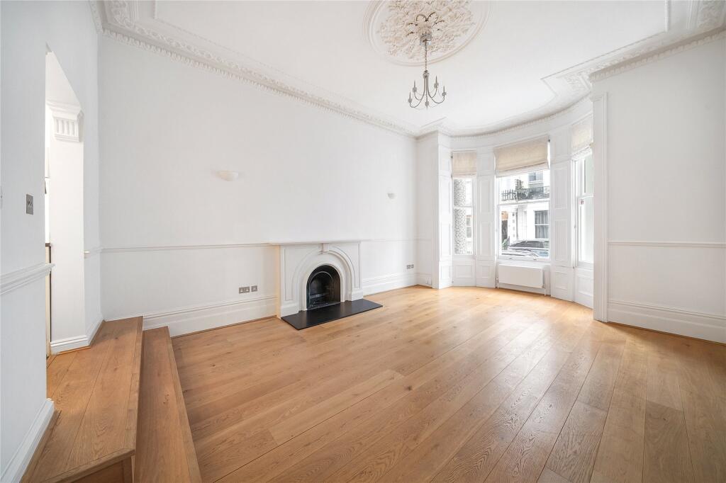 2 bed Mid Terraced House for rent in London. From John D Wood & Co - Earls Court