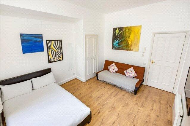 4 bed Studio for rent in London. From John D Wood & Co - Earls Court