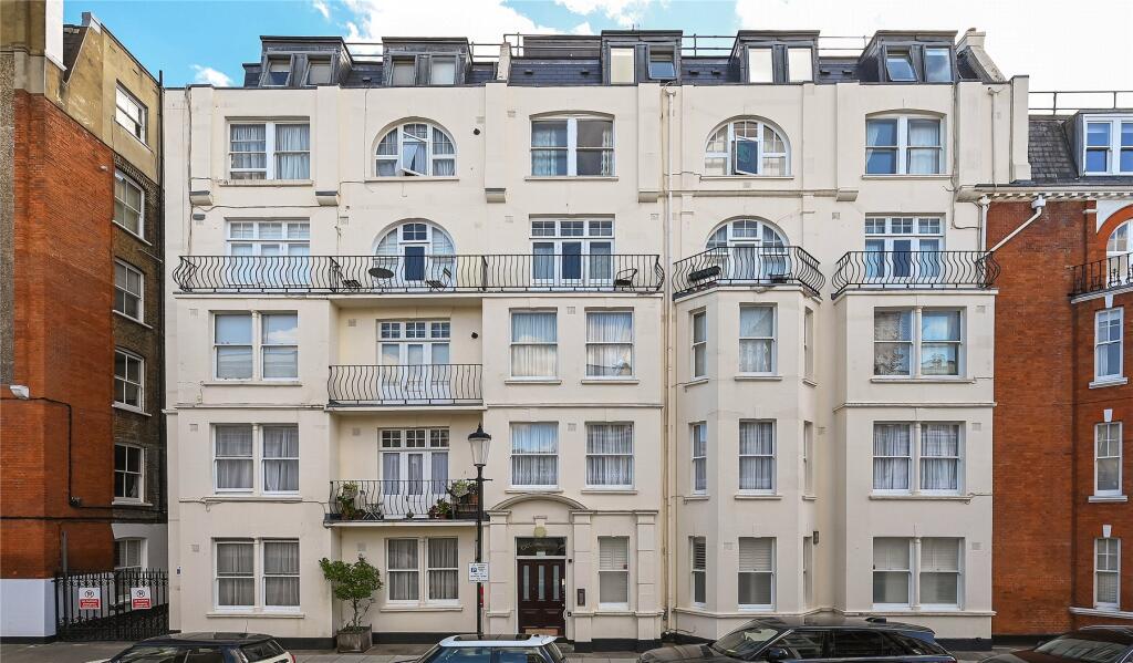 3 bed 1st Floor Flat for rent in London. From John D Wood & Co - Earls Court