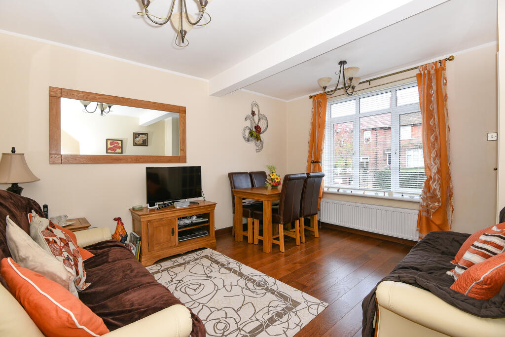 2 bed Detached House for rent in Chingford. From John D Wood & Co - Loughton