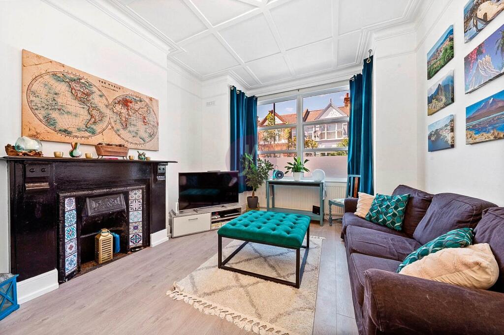 2 bed Apartment for rent in London. From Jonathan Arron Residential