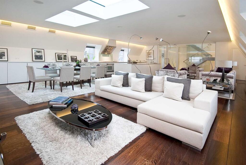 3 bed Penthouse for rent in Hampstead. From Jonathan Arron Residential