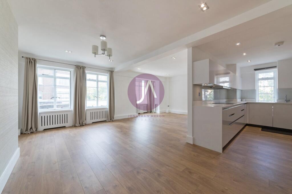 4 bed Apartment for rent in Camden Town. From Jonathan Arron Residential