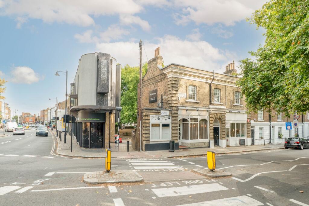 2 bed Apartment for rent in London. From Jonathan Arron Residential 2 bed Apartment for rent in London. From Jonathan Arron Residential