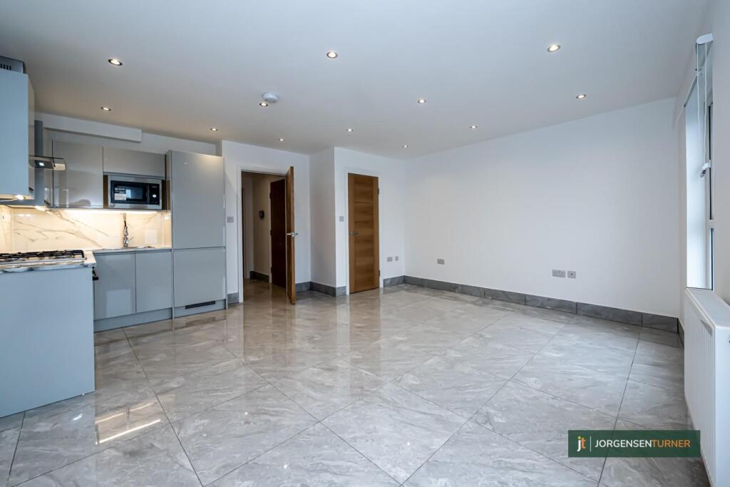 1 bed 1st Floor Flat for rent in Hampstead. From Jorgensen Turner