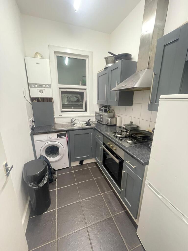 1 bed 1st Floor Flat for rent in Penge. From Jukes & Co Estate Agents - South Norwood 1 bed 1st Floor Flat for rent in Penge. From Jukes & Co Estate Agents - South Norwood