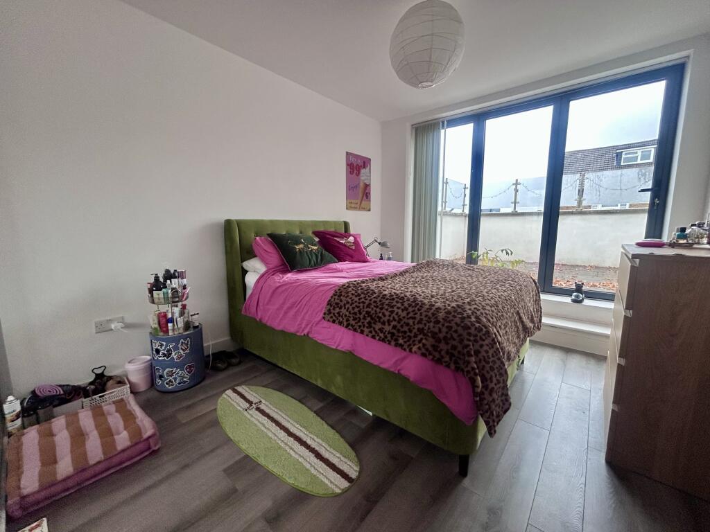 1 bed 1st Floor Flat for rent in Penge. From Jukes & Co Estate Agents - South Norwood