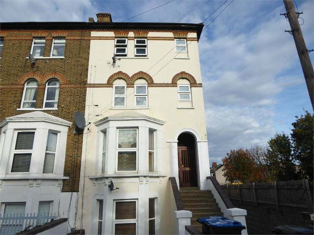 1 bed 1st Floor Flat for rent in Penge. From Jukes & Co Estate Agents - South Norwood 1 bed 1st Floor Flat for rent in Penge. From Jukes & Co Estate Agents - South Norwood